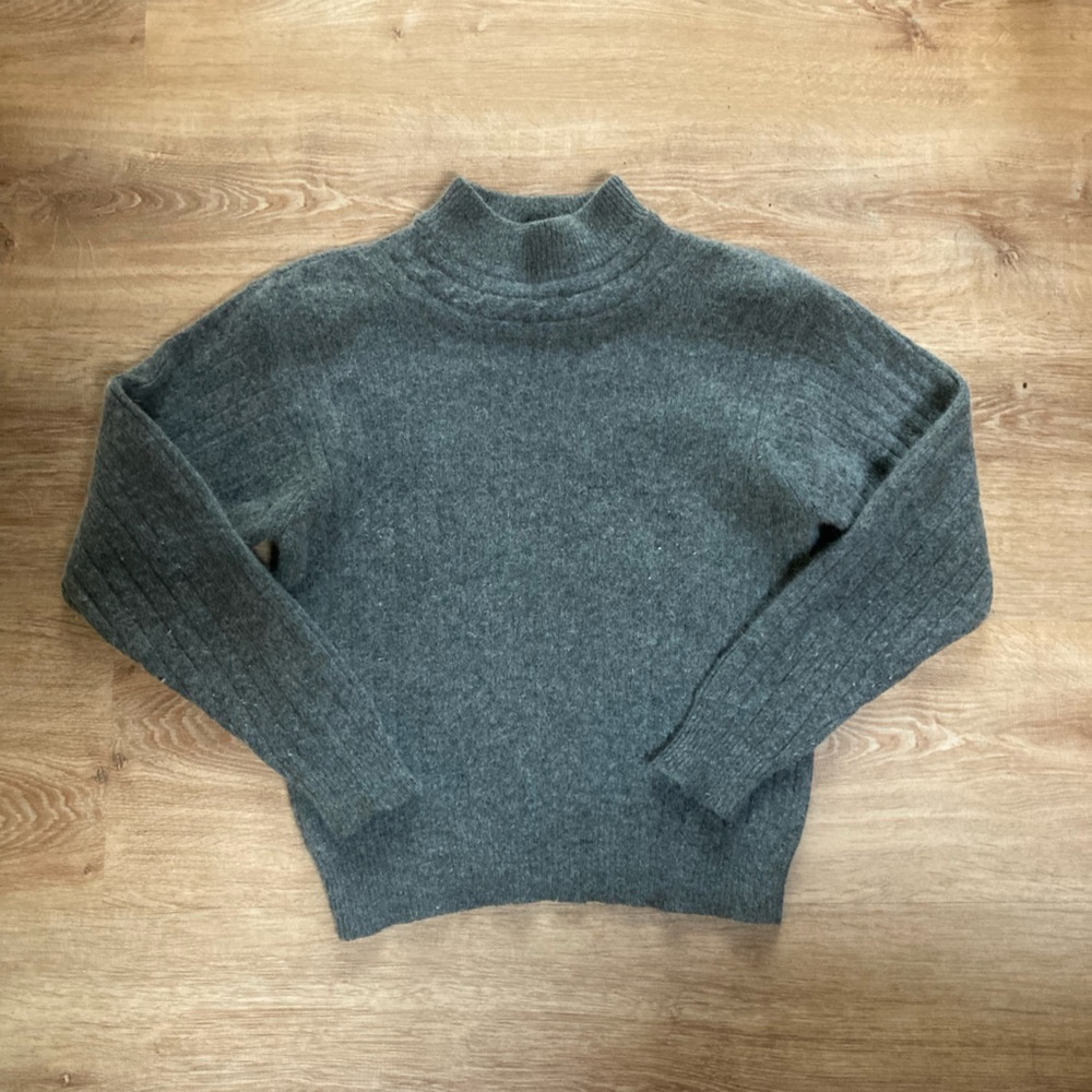 Vintage Petite Sophisticate Angora Wool Mock Neck Sweater